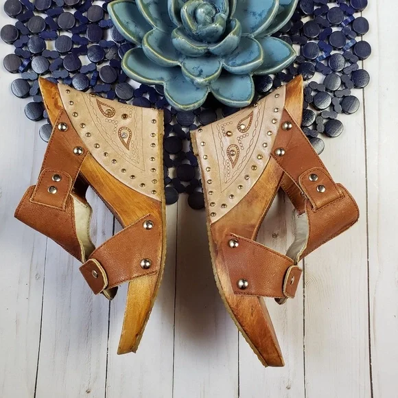 Vintage Hex Wood Cutout Rhinestone Wedges - Picture 2 of 7
